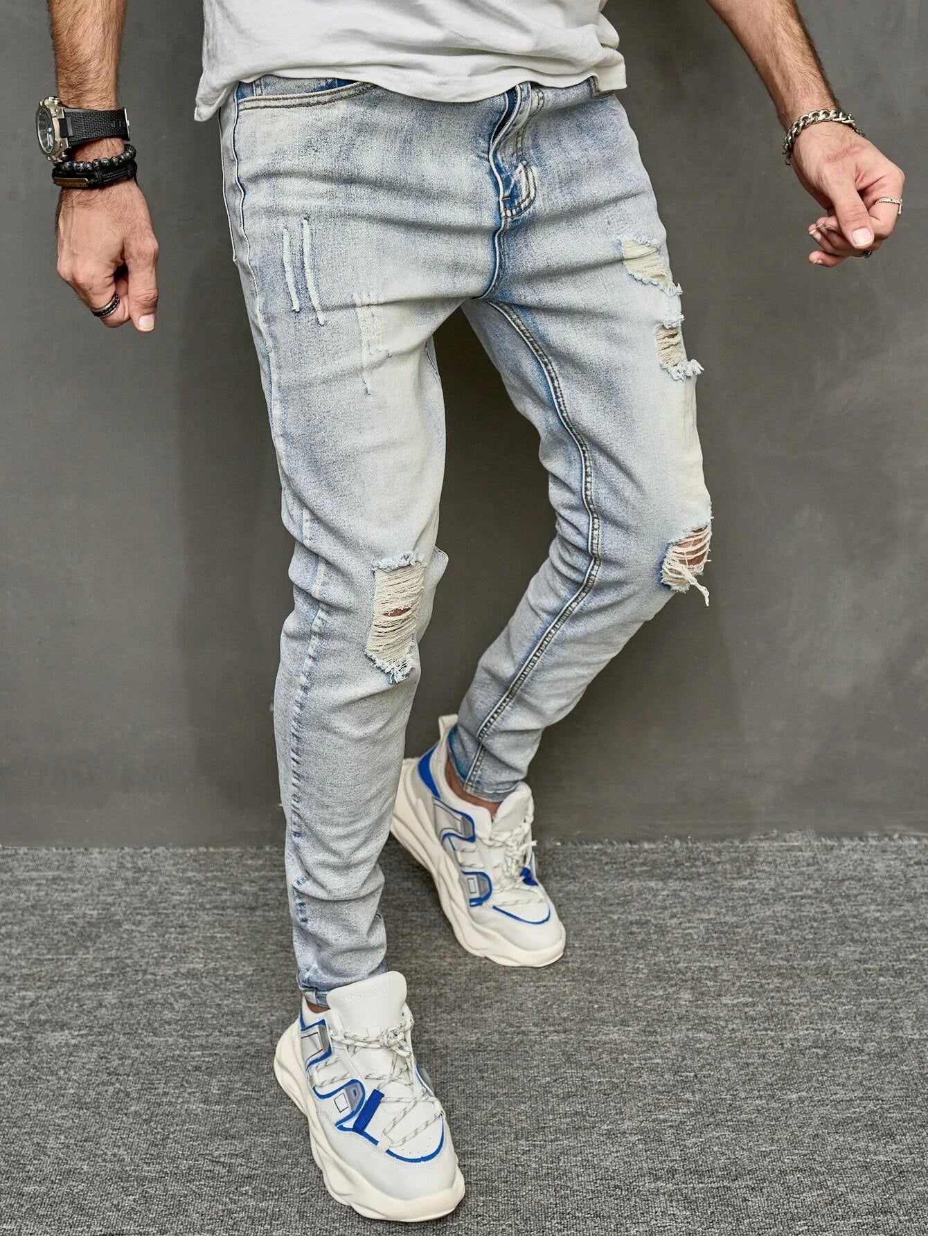 Manfinity LEGND Men Cotton Ripped Skinny Jeans